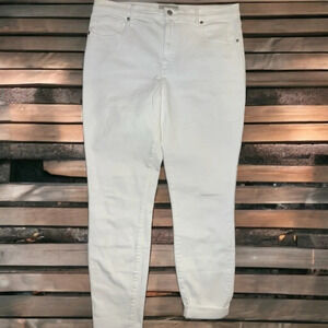 Everlane High Rise the Skinny Jean White Curvy